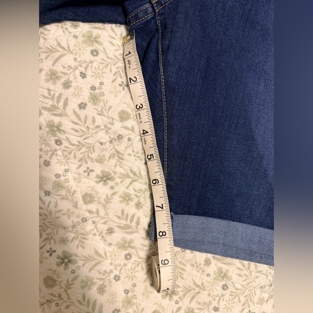 Signature by Levi Strauss Bermuda Jean Shorts - Picture 8 of 10
